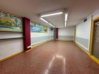 Oficina en alquiler en Joc de la Bola - Camps d'Esports - Ciutat Jardí - Montcada en Lleida