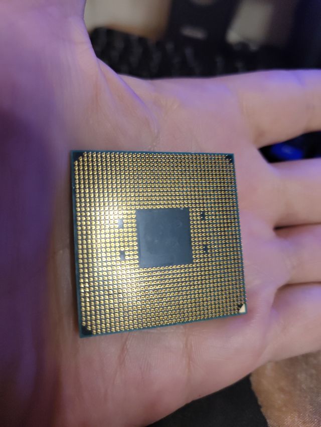 AMD Ryzen 3 2200G Procesador