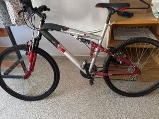 Bicicleta d Montaña Aluminio7005
80FS