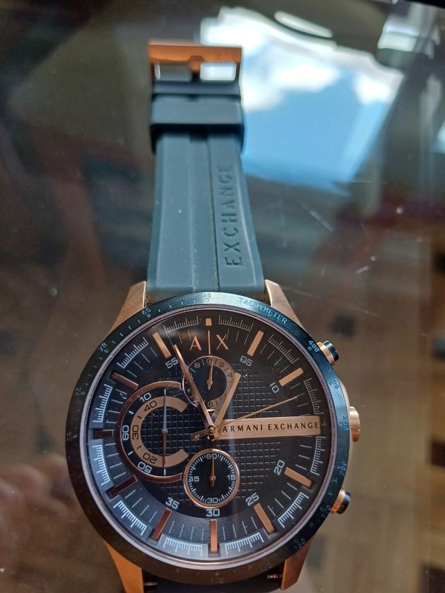 Reloj Armani Exchange Dorado