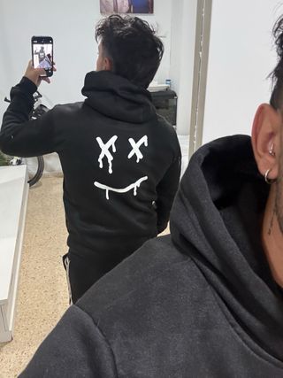 Sudadera Adidas Negra con Capucha