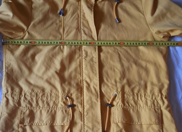 Chaqueta Only Amarilla XL Usada solamente un vez