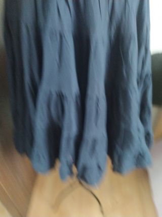 Falda azul de algodón con volantes