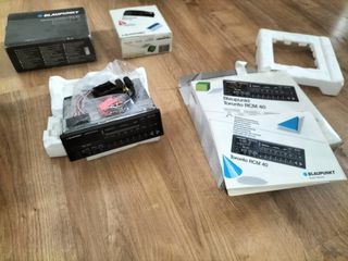 Radio Blaupunkt Toronto RCM 40 y amplificadores