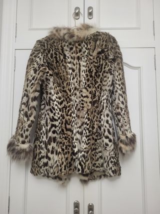 Abrigo vintage pelo natural estampado
