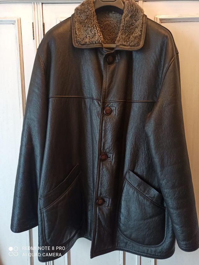 Abrigo de piel para hombre
