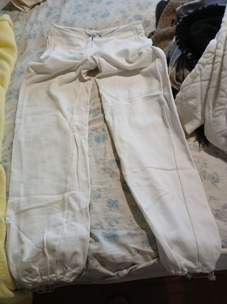 Pantaloni bianchi