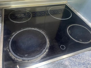 Horno y vitrocerámica 4 fuegos
