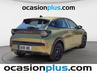 Lancia Ypsilon Hybrid 74 kW (100 CV)