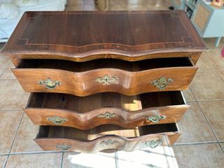 Cómoda antigua de madera con 3 cajones m