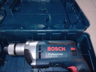 Taladro Bosch Profesional con maletín