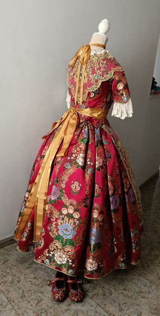 Traje de Fallera Rojo para niña