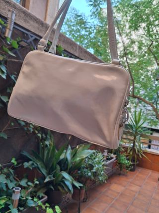 Bolso blanco retro, imitación charol