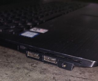 Portátil Toshiba i5 8GB RAM 240GB SSD