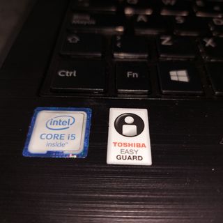 Portátil Toshiba i5 8GB RAM 240GB SSD
