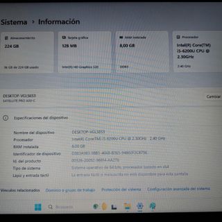 Portátil Toshiba i5 8GB RAM 240GB SSD