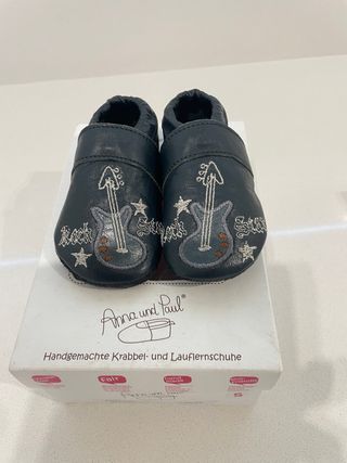 Sapatos de bebé Anna e Paul novos