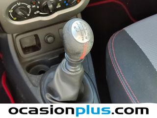 Dacia Duster Laureate dCi 79 kW (107 CV)