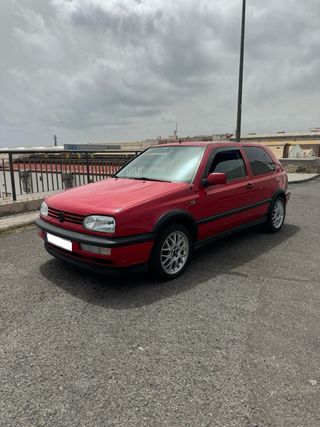 Volkswagen Golf GTI 16v