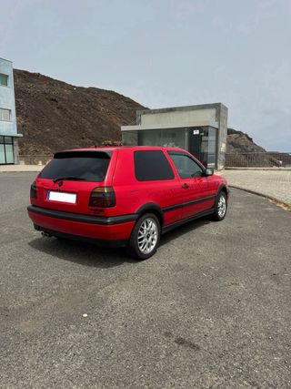 Volkswagen Golf GTI 16v