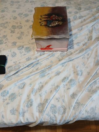 Scatola decorata con bambini