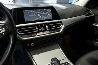 BMW Serie 3   318d Auto.Touring 