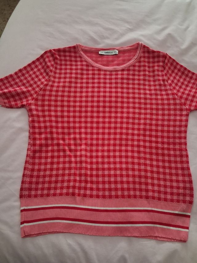 Suéter Zara Cuadros Rojo y Rosa Talla S