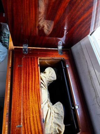 Máquina de coser Alfa antigua