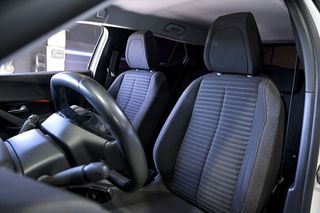 Peugeot 2008   Active BlueHDI 81kW 110CV 