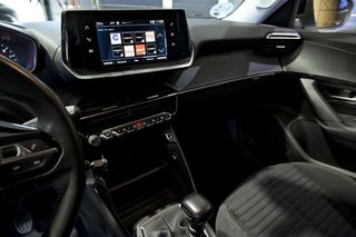 Peugeot 2008   Active BlueHDI 81kW 110CV 