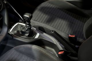 Peugeot 2008   Active BlueHDI 81kW 110CV 