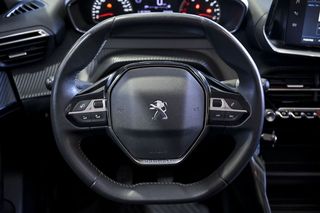 Peugeot 2008   Active BlueHDI 81kW 110CV 