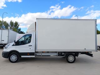 Ford Transit 2.0 chasis caja cerrada con trampilla