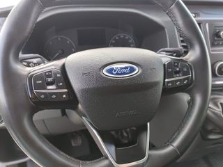 Ford Transit 2.0 chasis caja cerrada con trampilla