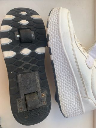 Zapatillas con ruedas talla 39