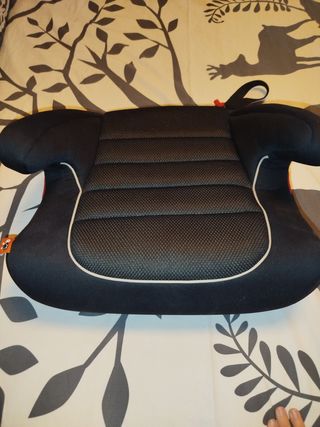2 Sillas bebé Isofix 15-36 kg.