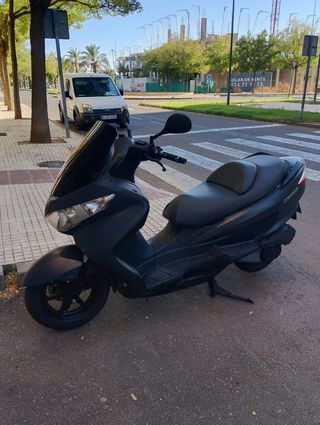 Despiece Suzuki Burgman 125 inyección 2005