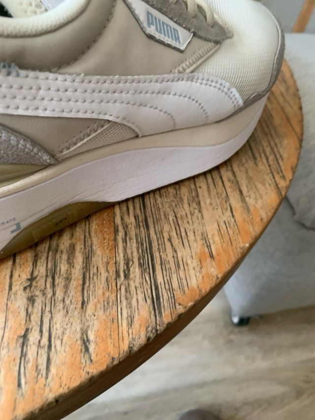Zapatillas Puma Beige y Gris
