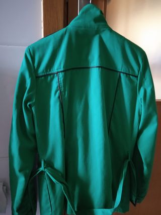 Chaqueta verde forrada