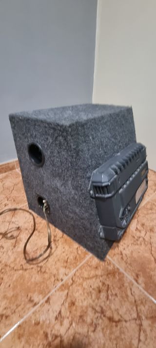 Cajón, Subwoofer rockford y Etapa Kenwood 