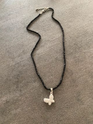 Collana con ciondolo farfalla
