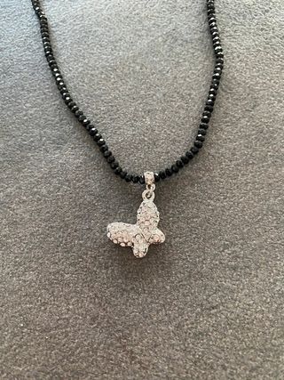 Collana con ciondolo farfalla