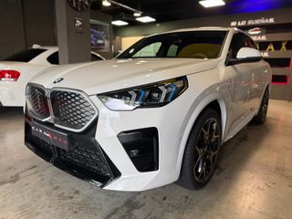 BMW iX2 ELECTRICO 2025