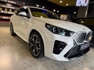 BMW iX2 ELECTRICO 2025
