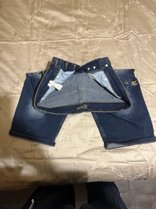 Bermuda vaquera con parches Talla S