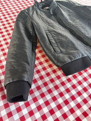 Chaqueta de cuero para niño