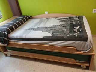 Cama doble de 105cm