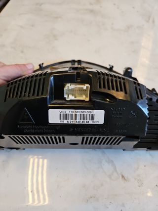 Cuadro instrumentos Mercedes W211