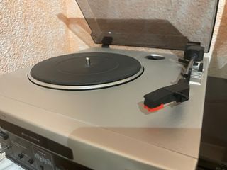 Giradiscos Kenwood P-110 Automático Plata