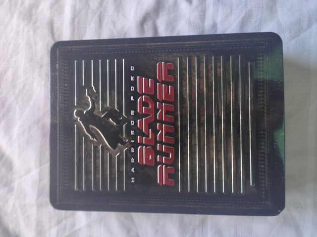 Caja metálica ed. coleccionista Blade Runner DVD